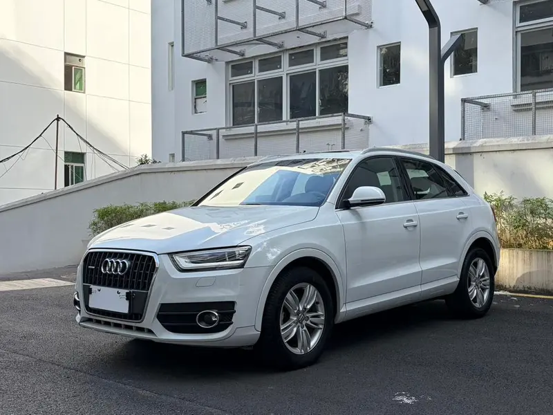 Audi Q3, 2015