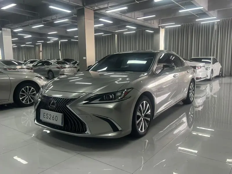 Lexus ES 260 Edition CN5, 2018 — фото 1