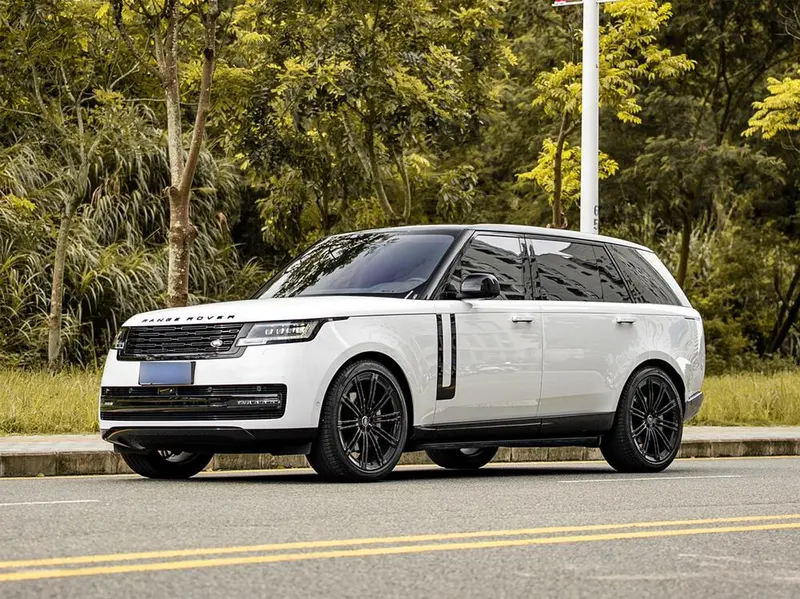 Land Rover Range Rover 3.0 L6 400PS Extended Edition, 2025 — фото 1