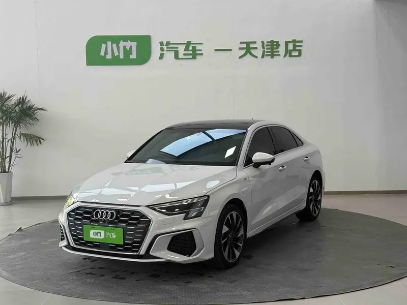 Audi A3 A3L Limousine 35 TFSI Fashion Sport Version, 2023 — фото 1