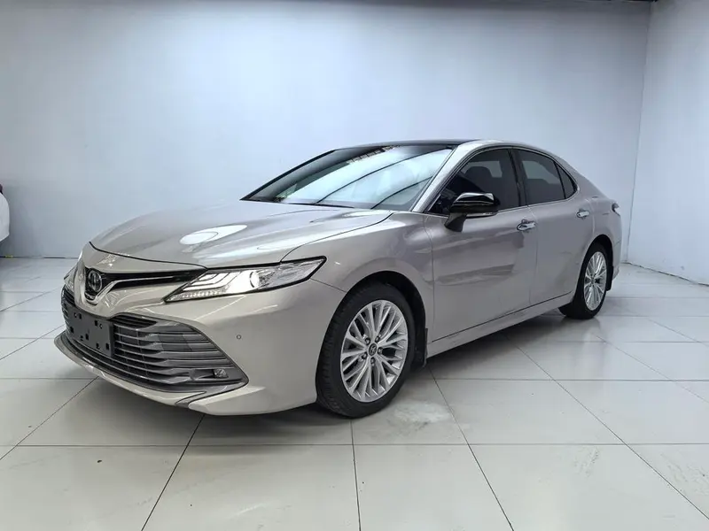 Toyota Camry, 2019
