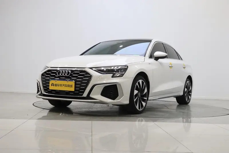 Audi A3 A3L Limousine 35 TFSI Fashion Sport Version, 2024 — фото 1