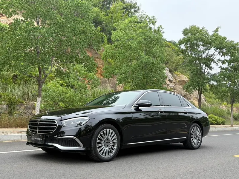 Mercedes-Benz E-Class Facelift E 300 L Luxury Version, 2023 — фото 1