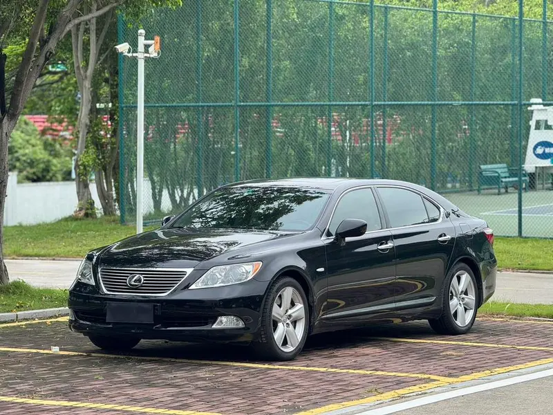 Lexus LS, 2007