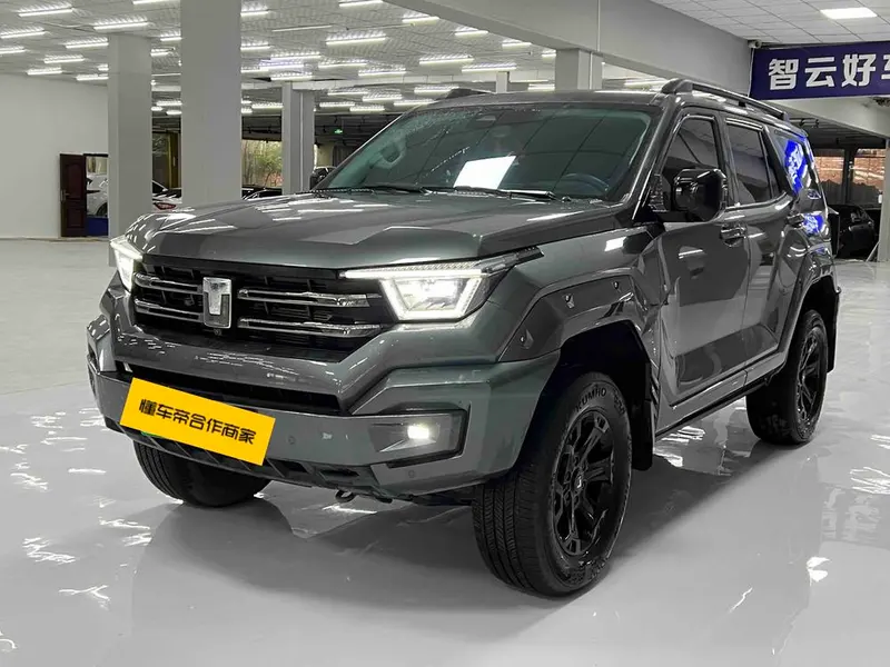 Tank 400 Hi4-T Offroad Edition, 2024 — фото 1