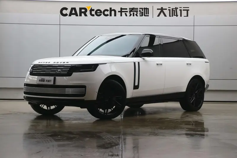 Land Rover Range Rover 3.0 L6 400PS Extended Edition 7 Seater, 2024 — фото 1