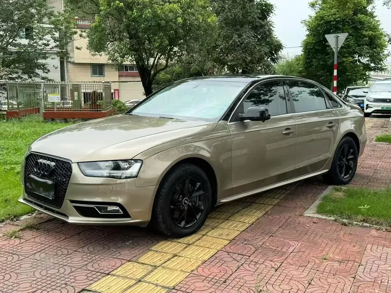 Audi A4L, 2013