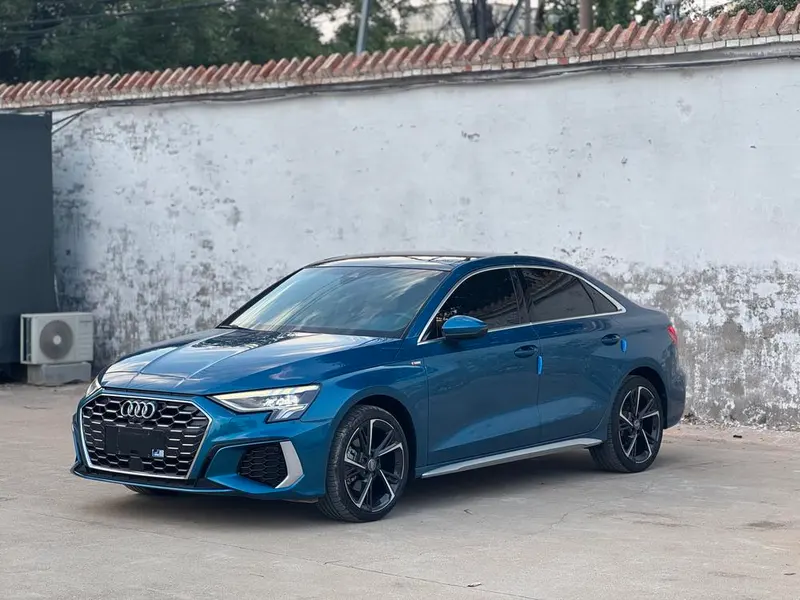 Audi A3 A3L Limousine 35 TFSI Fashion Sport Version, 2021 — фото 1