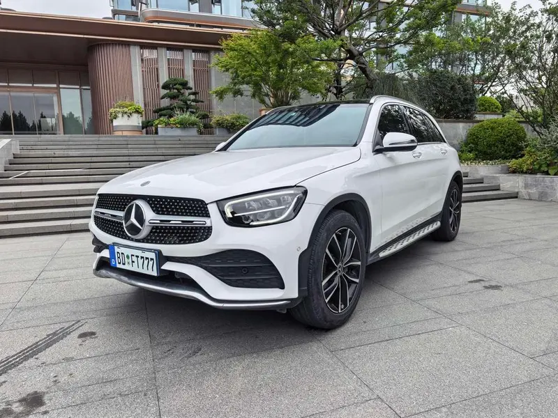 Mercedes-Benz GLC GLC 260 L 4MATIC Luxury Version, 2021 — фото 1