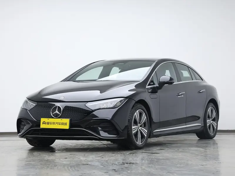 Mercedes-Benz EQE, 2025