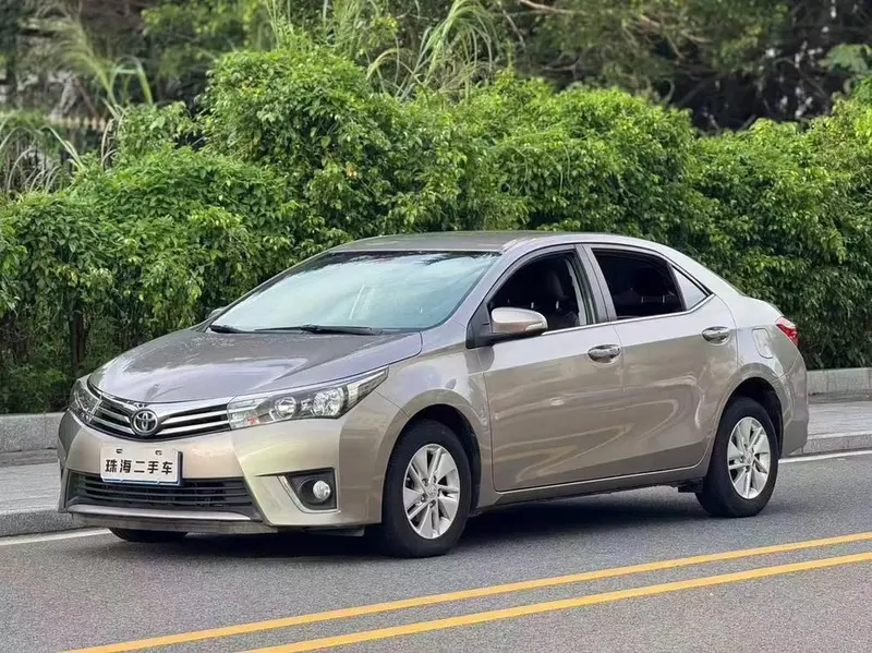 Toyota Corolla 1.2T CVT GL, 2017 — фото 1