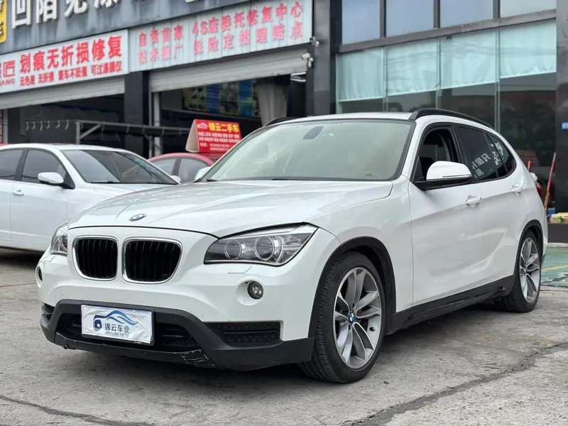 BMW X1 sDrive20i Sport, 2013 — фото 1