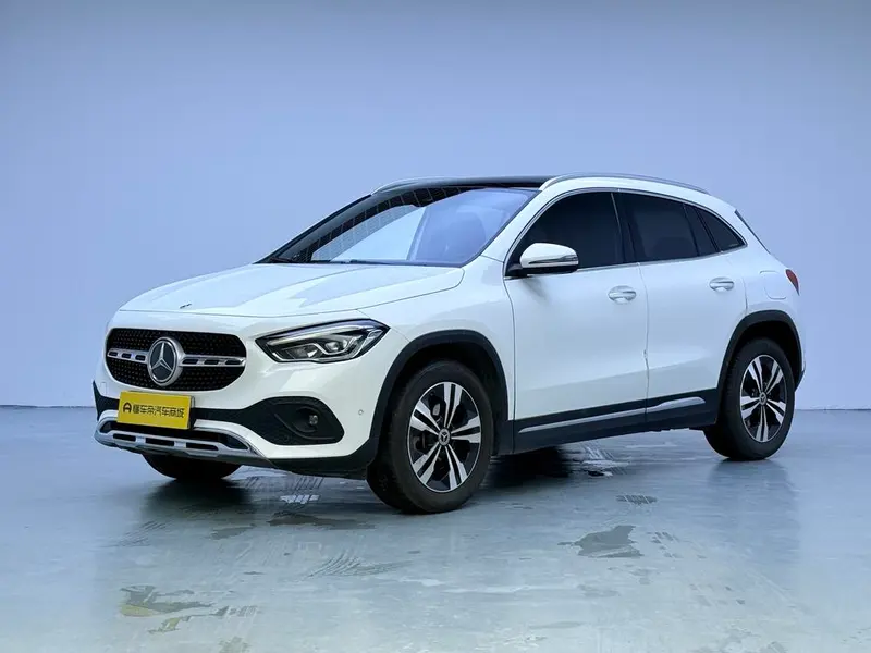 Mercedes-Benz GLA GLA 220, 2022 — фото 1