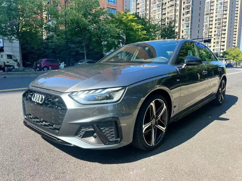 Audi A4L, 2022