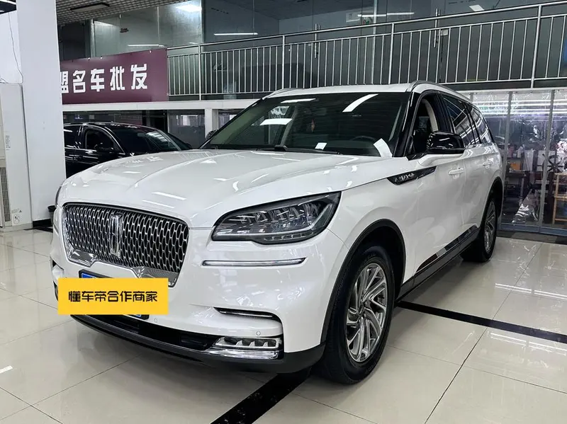Lincoln Aviator, 2021