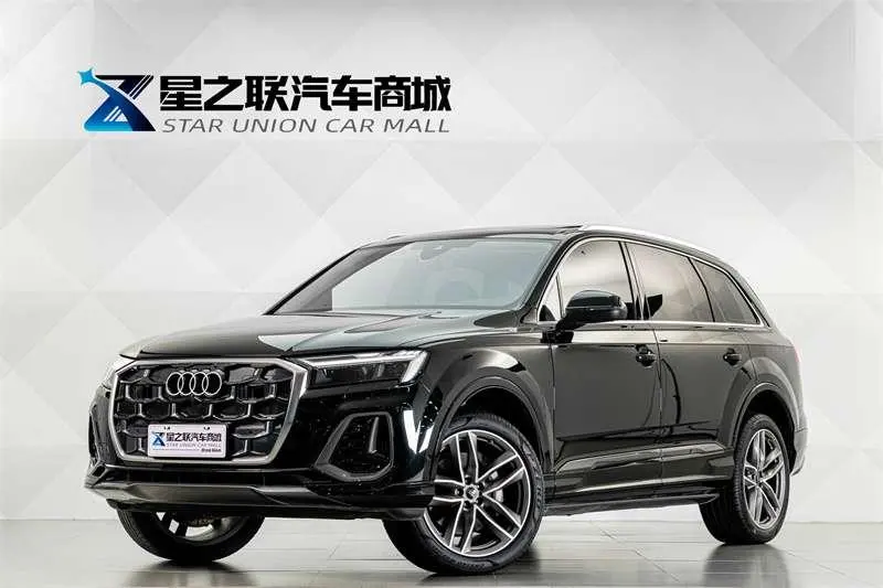 Audi Q7 55 TFSI quattro S line Sport Version, 2025 — фото 1