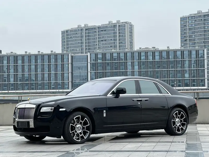 Rolls-Royce Ghost, 2010