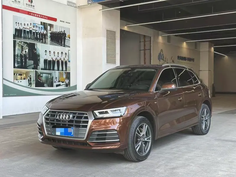Audi Q5L, 2018