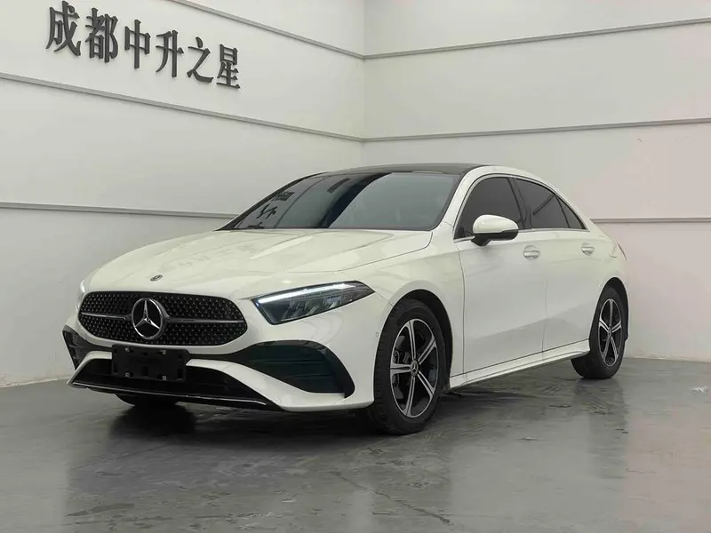 Mercedes-Benz A-Class A 200 L Fashion Edition, 2024 — фото 1