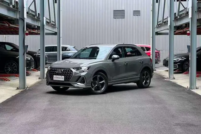 Audi Q3, 2023