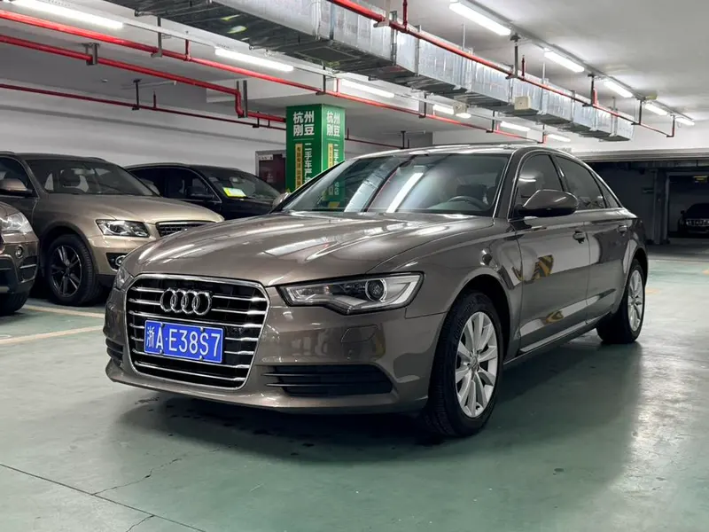 Audi A6L TFSI Standard Version, 2014 — фото 1