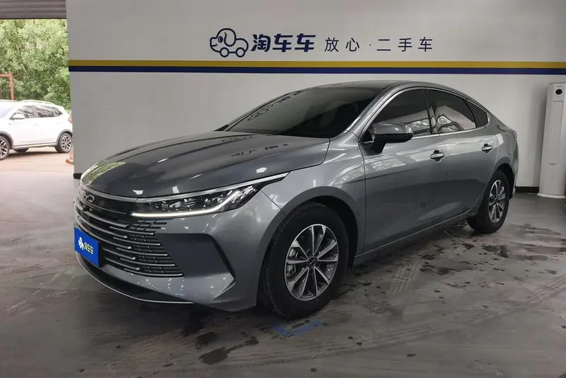 BYD Destroyer 05 Glory Edition DM-i 55KM Luxury Version, 2024 — фото 1