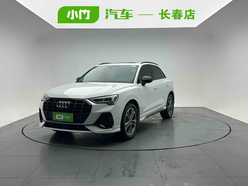 Audi Q3, 2023