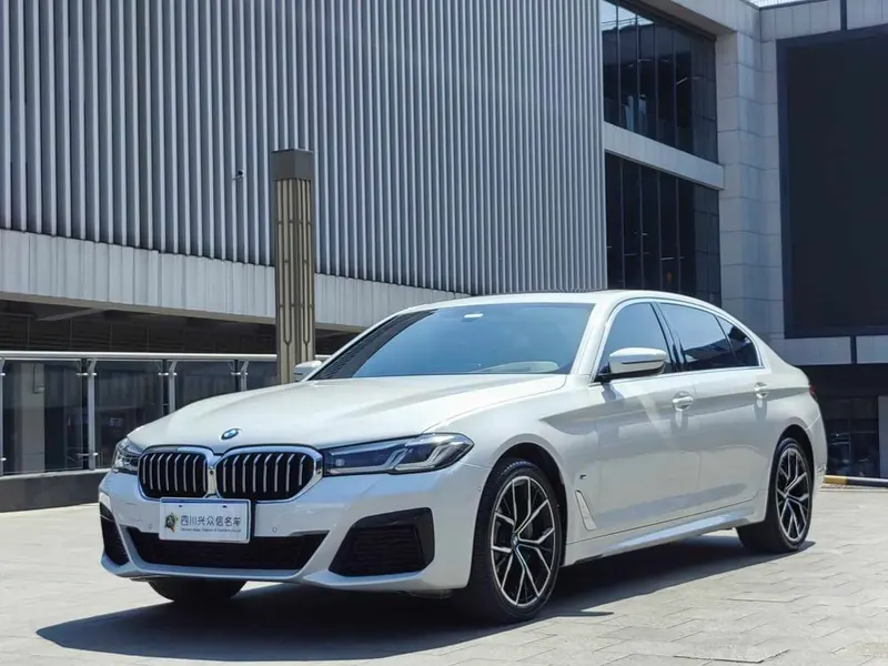BMW 5-Series, 2023