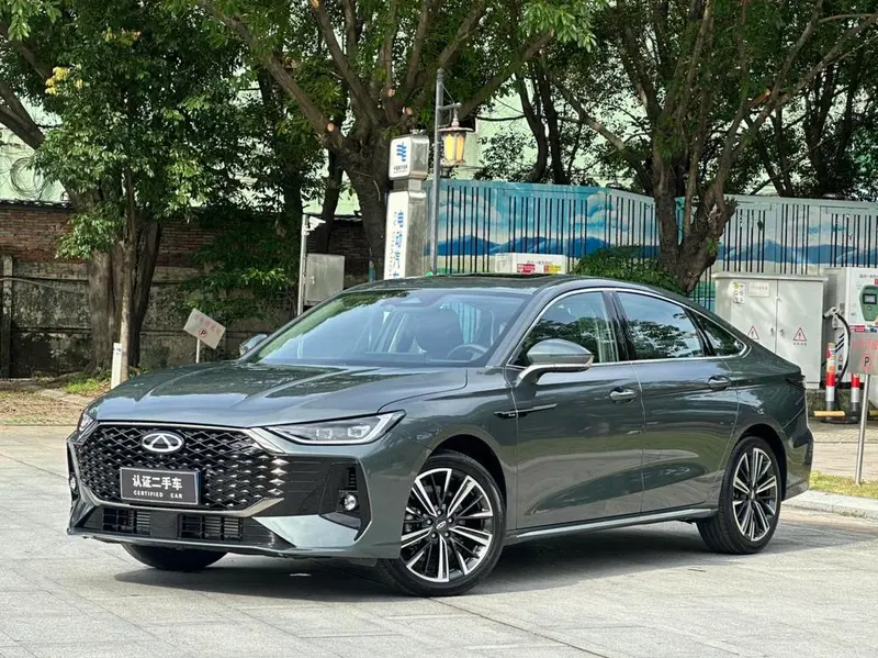 Chery Arrizo 8 PRO 1.6T DCT Люкс +, 2025 — фото 1
