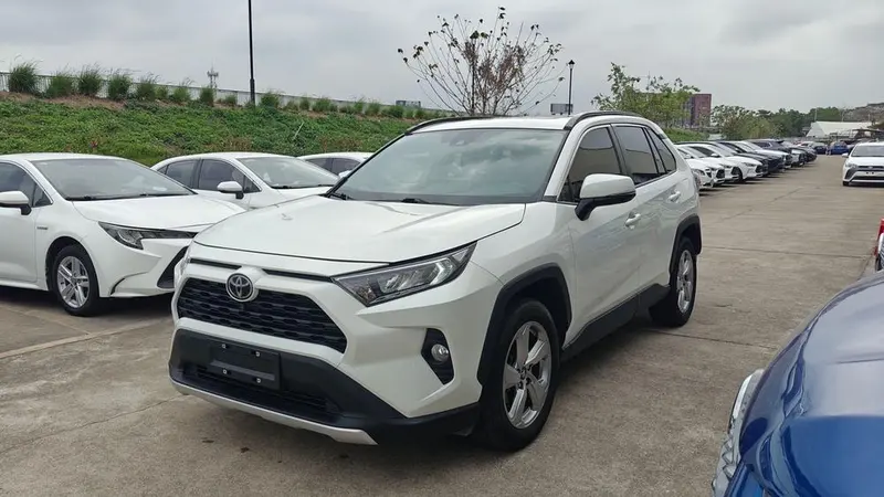 Toyota RAV4, 2020