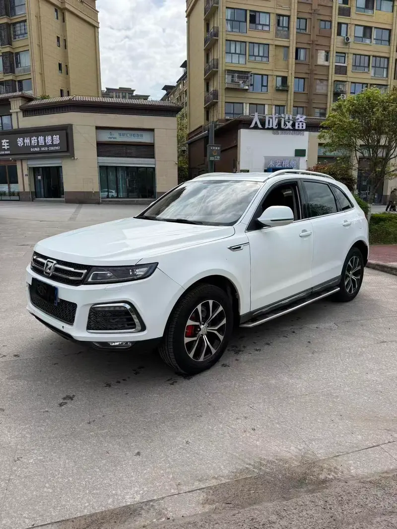 Zotye T600 Sport Edition 1.5T Manual Luxury Version, 2016 — фото 1