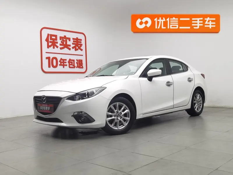 Mazda 3 Axela, 2016