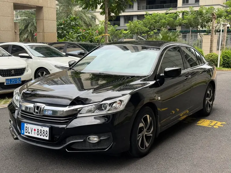 Honda Accord, 2016
