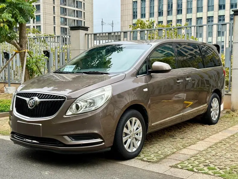 Buick GL8, 2017