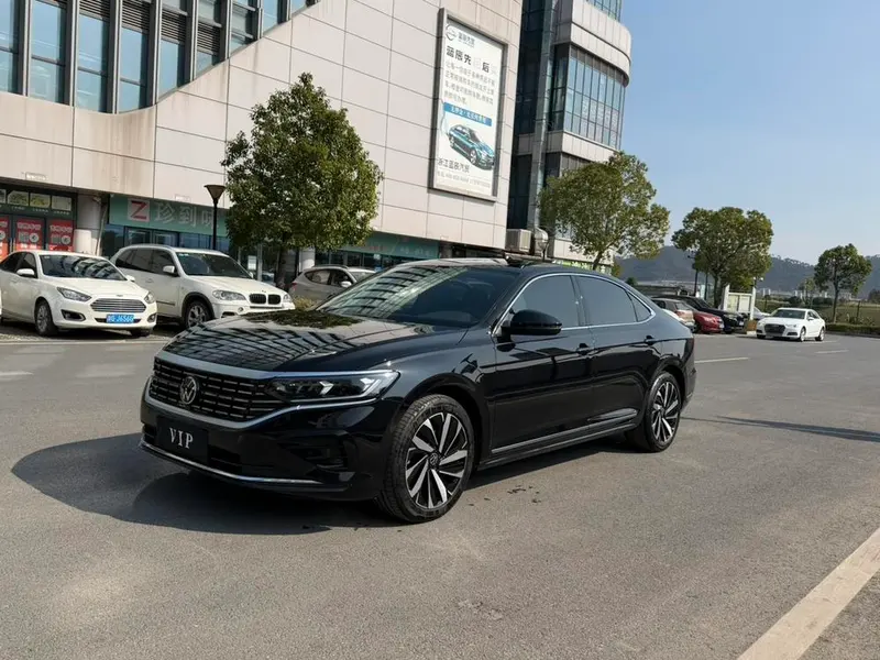 Volkswagen Passat Facelift 330TSI Elite Edition, 2023 — фото 1
