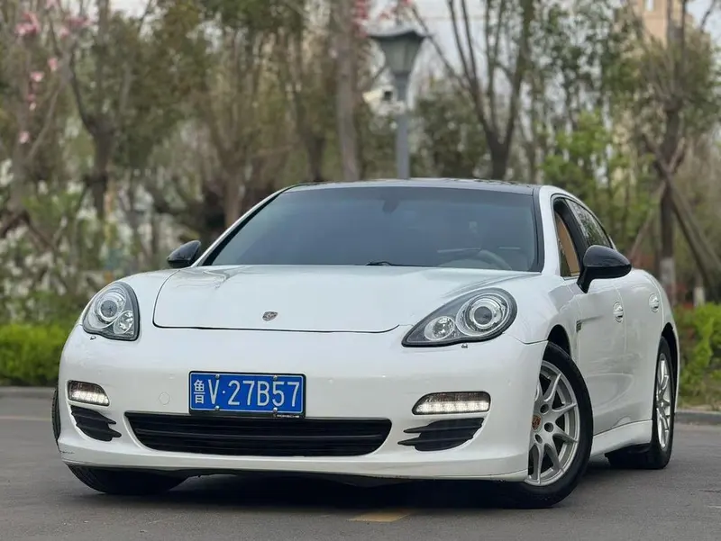 Porsche Panamera Panamera 3.6L, 2010 — фото 1