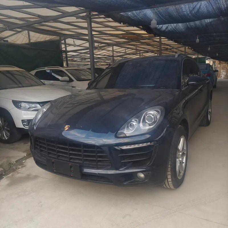 Porsche Macan, 2016