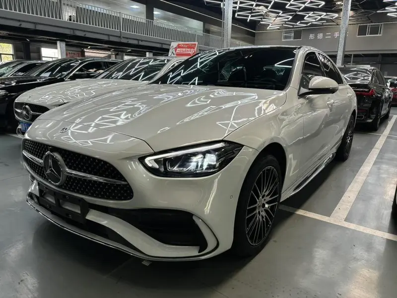 Mercedes-Benz C-Class, 2024