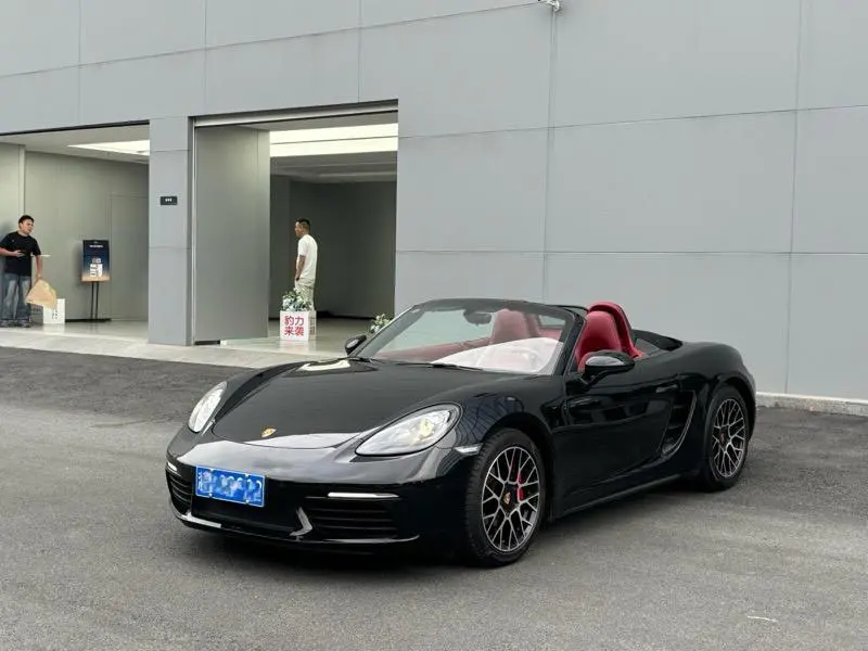 Porsche 718, 2018