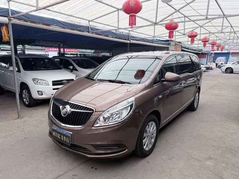 Buick GL8, 2018