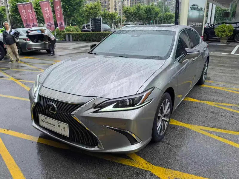 Lexus ES 260 Edition CN6, 2020 — фото 1