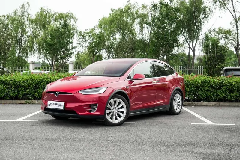 Tesla Model X, 2019