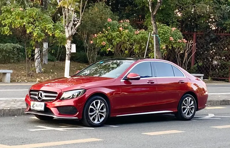 Mercedes-Benz C-Class, 2015