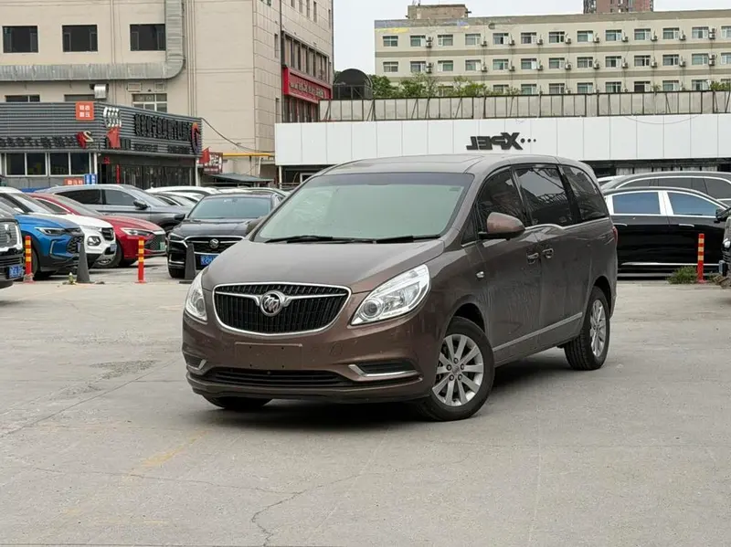 Buick GL8, 2018