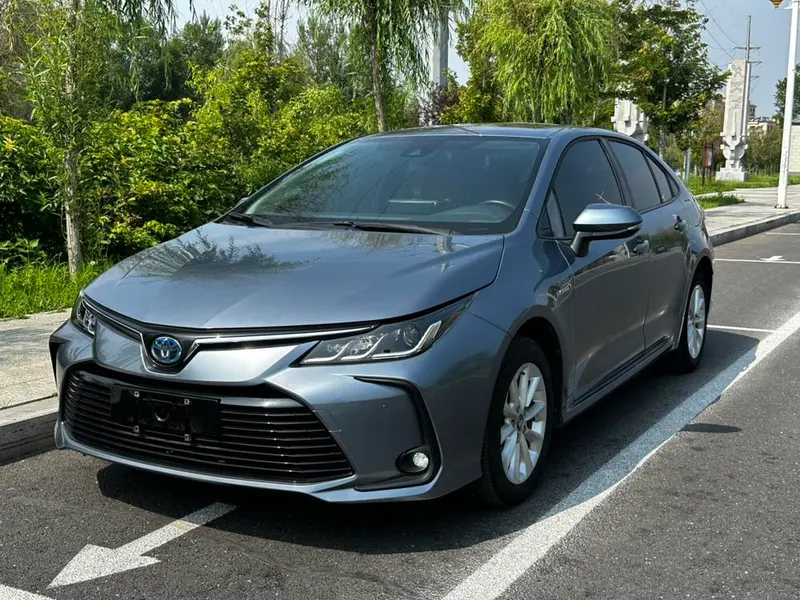 Toyota Corolla Smart Hybrid Dual Engine 1.8L E-CVT Edition, 2023 — фото 1