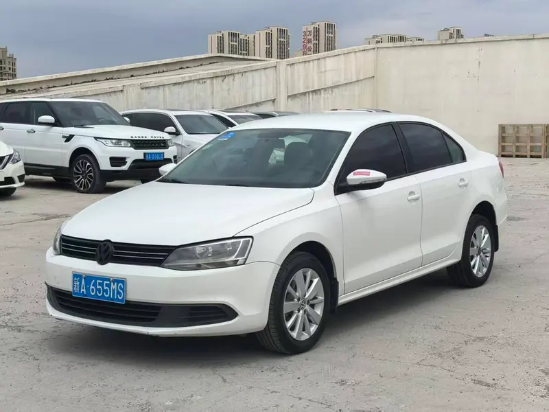 Volkswagen Sagitar, 2014