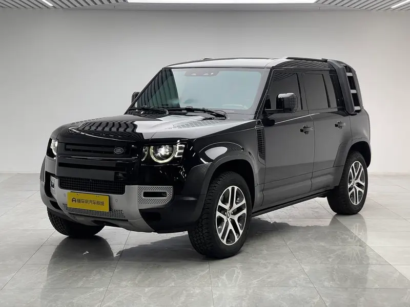 Land Rover Defender, 2024