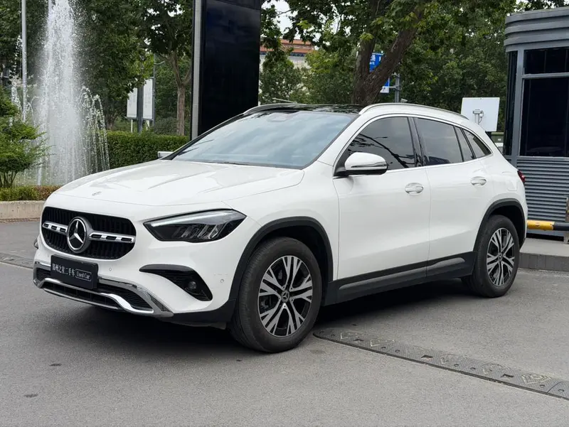 Mercedes-Benz GLA, 2024