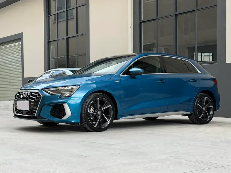 Audi A3 Sportback 35 TFSI Fashion Sport Version, 2022 — фото 1
