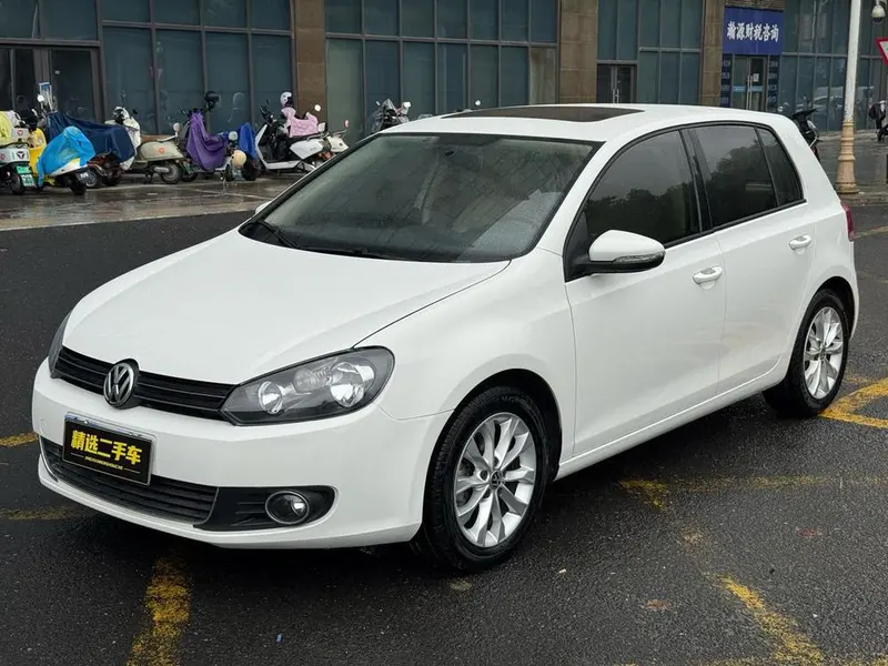 Volkswagen Golf, 2012